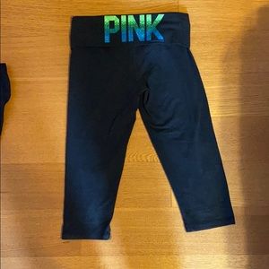PINK cropped leggings